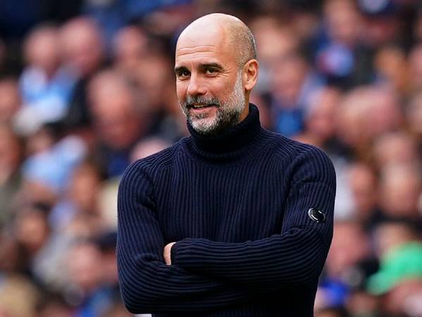 Huấn luyện viên Pep Guardiola