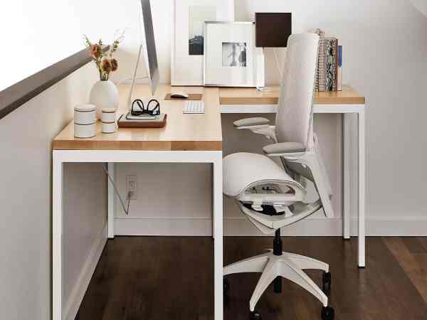 Hướng bàn làm việc tuổi Canh Ngọ nữ mạng