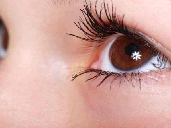 Đôi mắt bồ câu là gì?