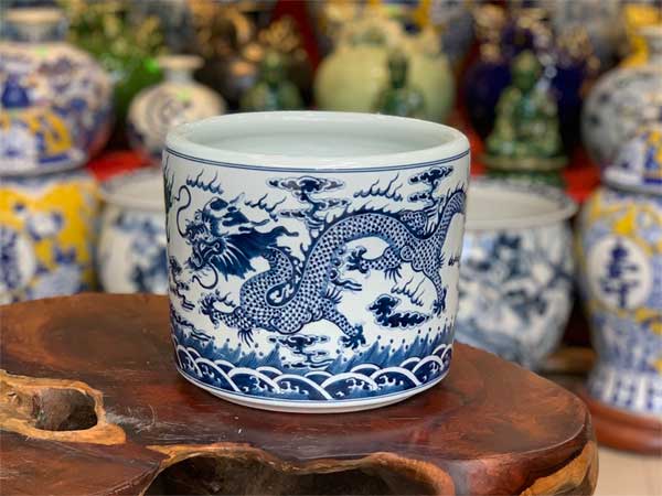 Nằm mơ thấy bát hương bị đổ, bị xê dịch đánh con gì