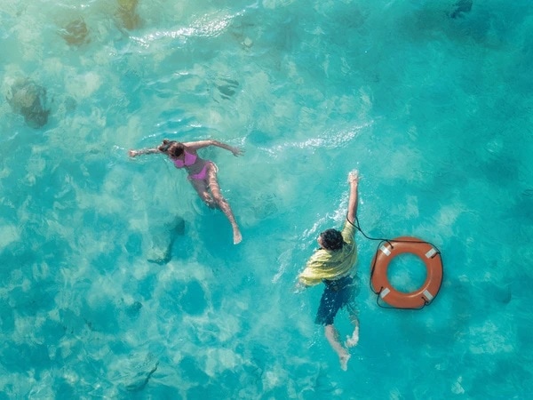 Luận giải nằm mơ thấy cứu người chết đuối là điềm gì?